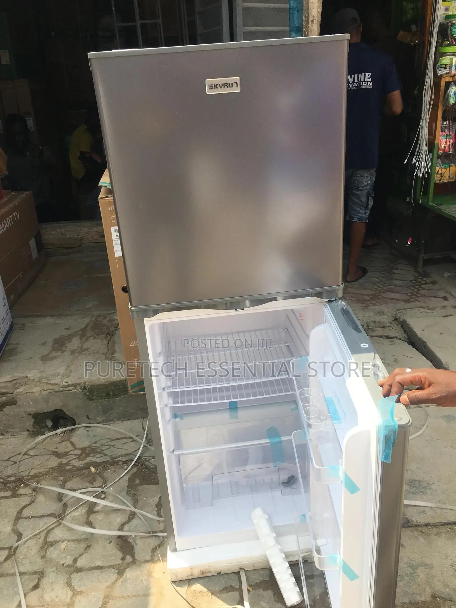 Skyrun Double Door Refrigerator Bcd195hs 200liters
