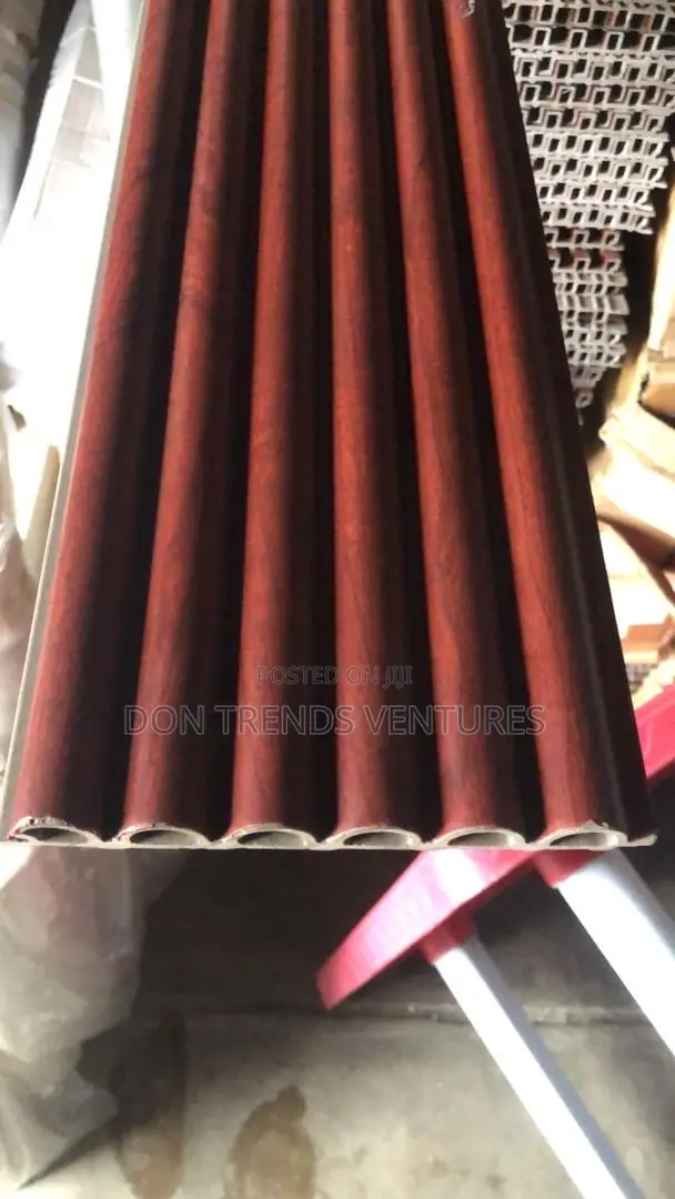 Round Fluted Panel
