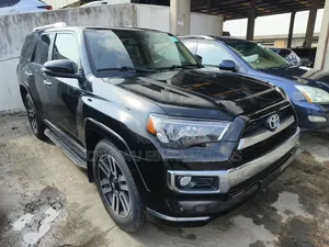 Toyota 4-Runner 2017 Black