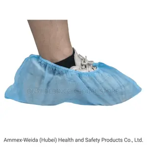 Non-Woven Medical Disposable Shoe Covers Pack of 100 Pieces