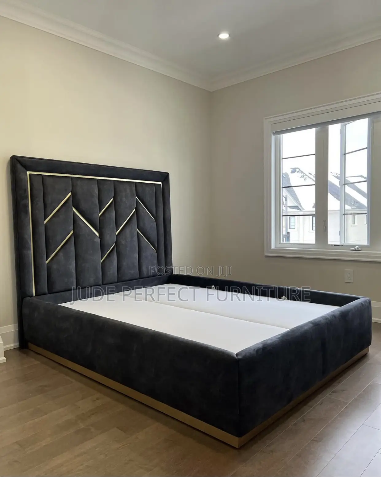 Quality 6by6 Padded Bed Frame