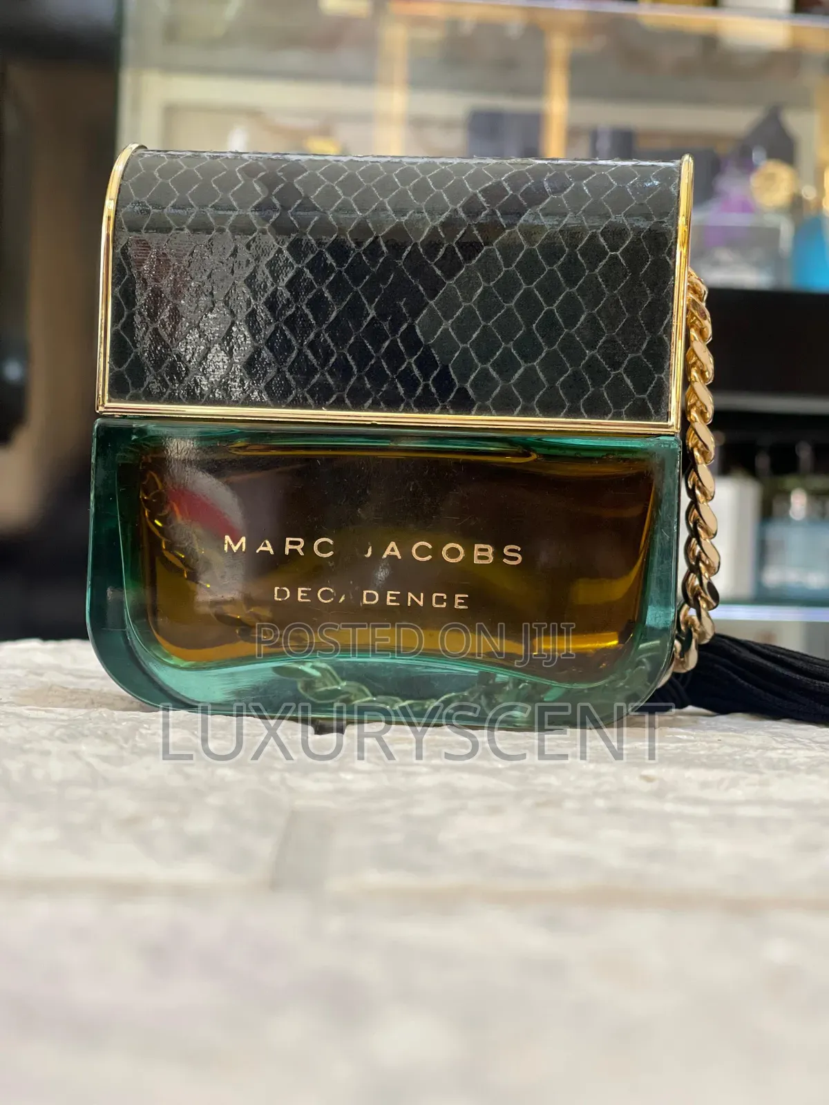 100ML Decadence by Marc Jacobs EDP