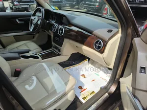 Mercedes-Benz GLK-Class 350 4MATIC 2013 Brown