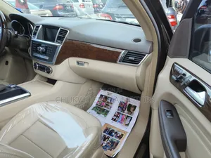 Mercedes-Benz M Class ML 350 4Matic 2012 Brown
