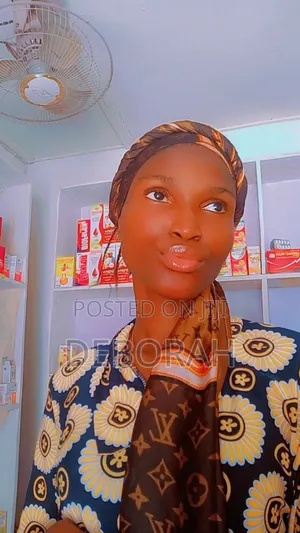 Auxiliary Nurse and Can Also Cook and Clean the House for U