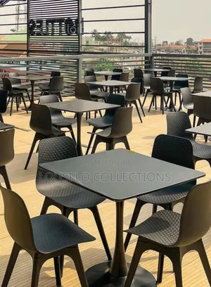 4 Seaters Quality Eatery Turkey Plastic Chair With Table