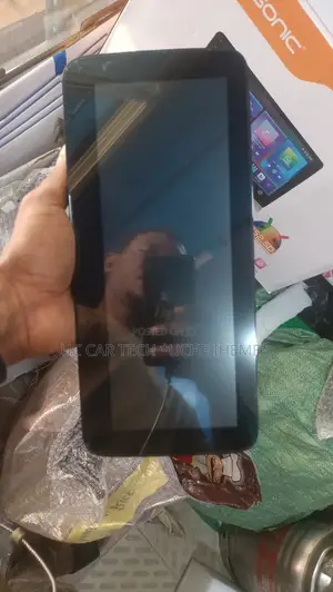 GLK 2010 Tesla Android Screen