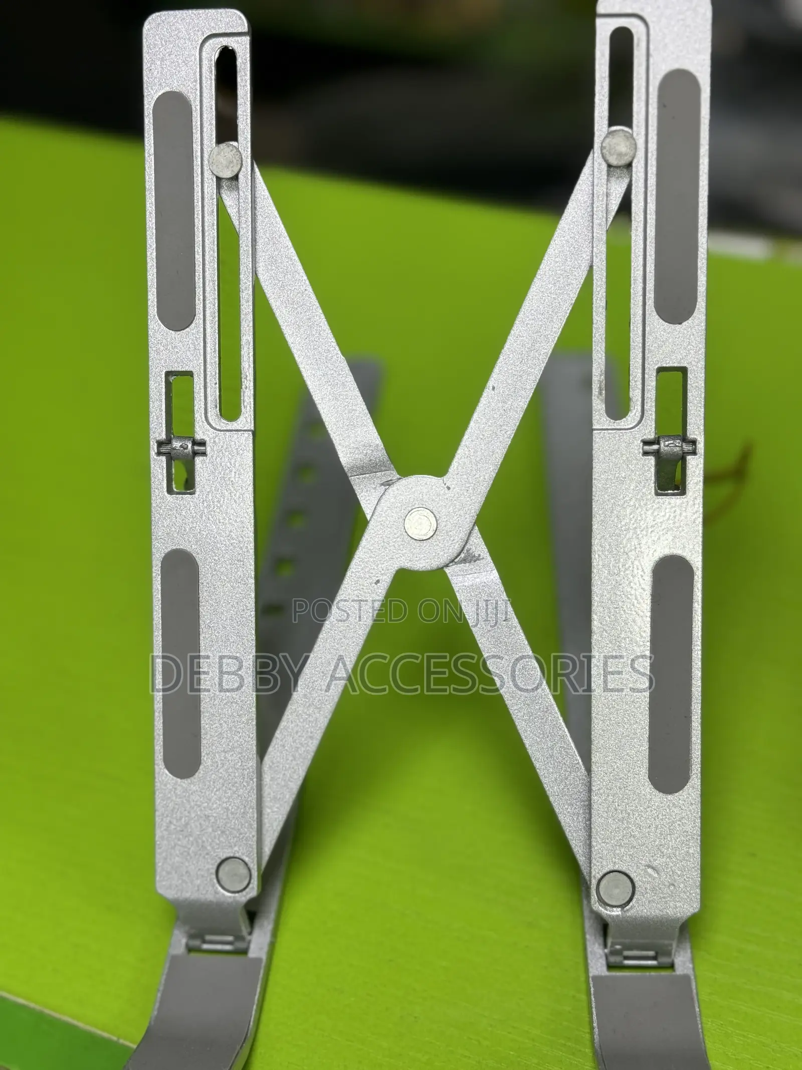 Foldable Laptop Stand