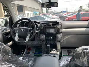 Toyota 4-Runner 2015 Silver