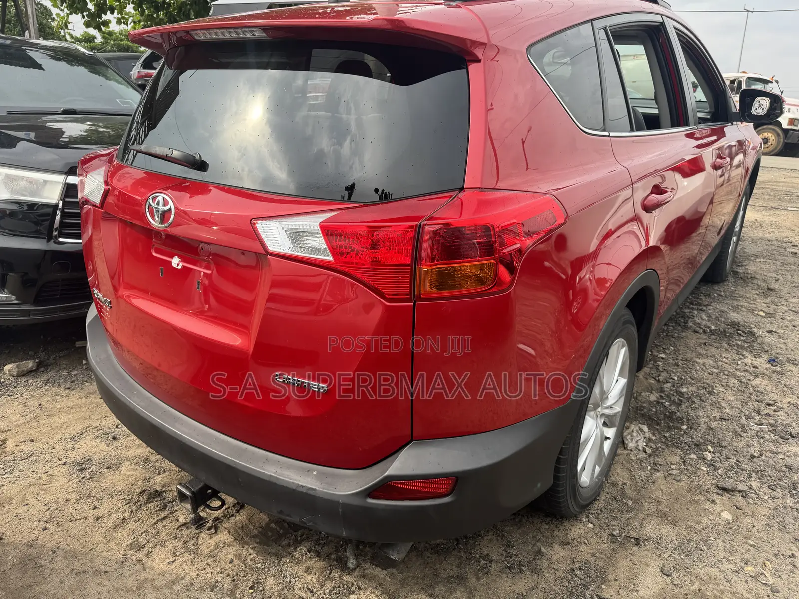 Toyota RAV4 2014 Red