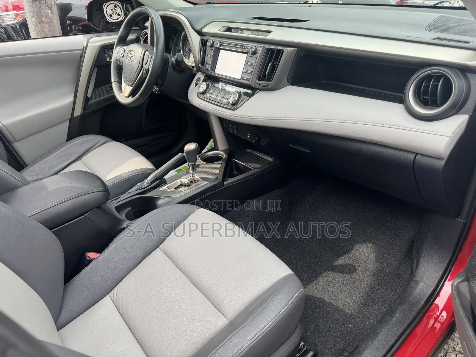 Toyota RAV4 2014 Red