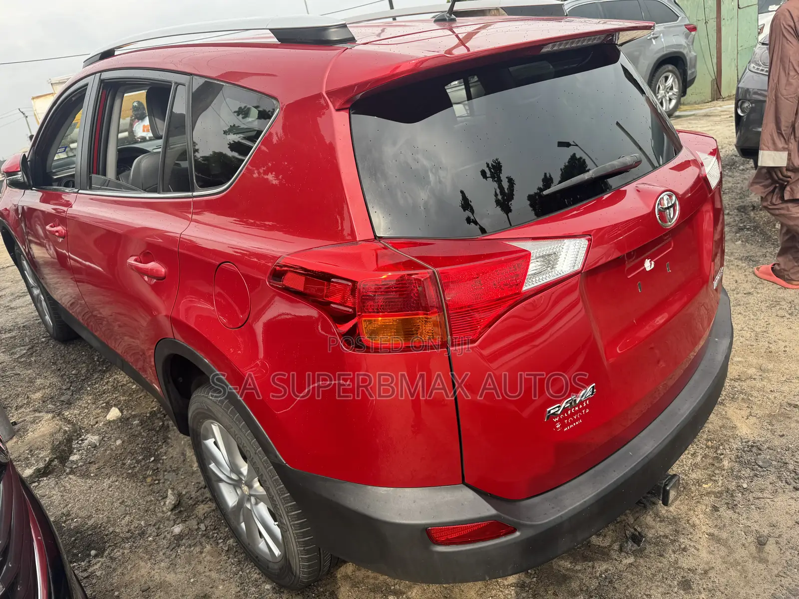Toyota RAV4 2014 Red