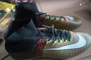 Nike Mercurial Size 44 Ankle Boot