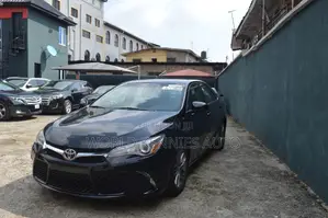 Toyota Camry 2016 Black