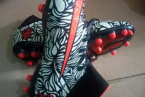 Nike Skin Size 40 Anke Proffesional Boot