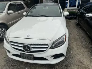 Mercedes-Benz C300 2016 White