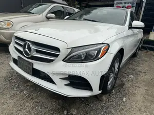 Mercedes-Benz C300 2016 White