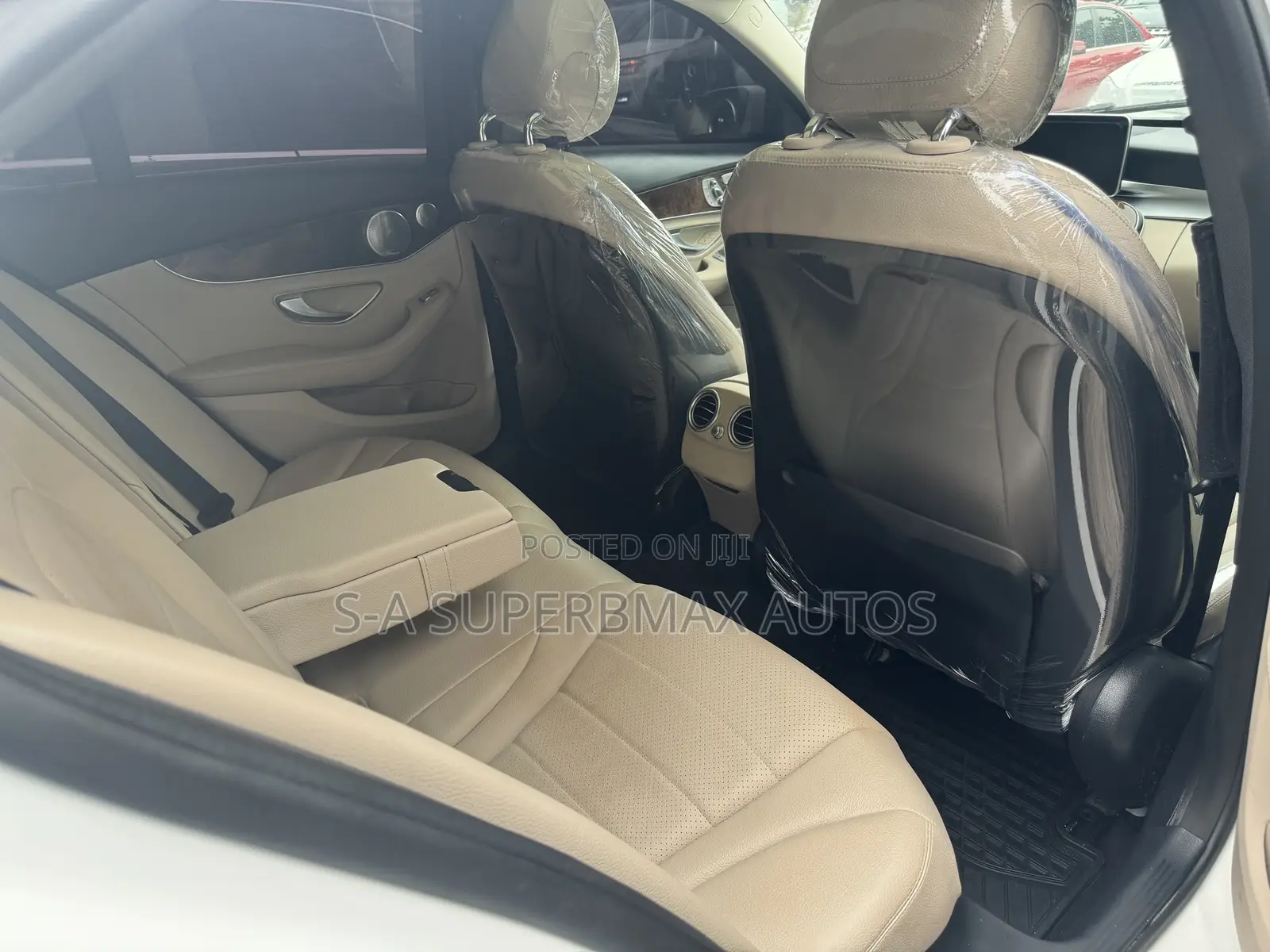 Mercedes-Benz C300 2016 White