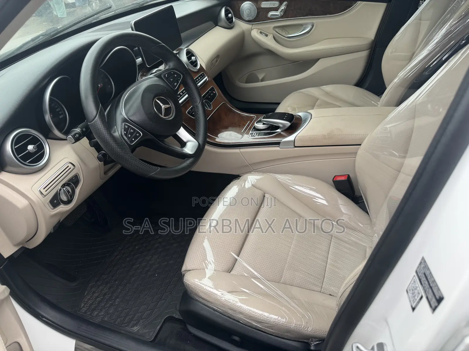 Mercedes-Benz C300 2016 White
