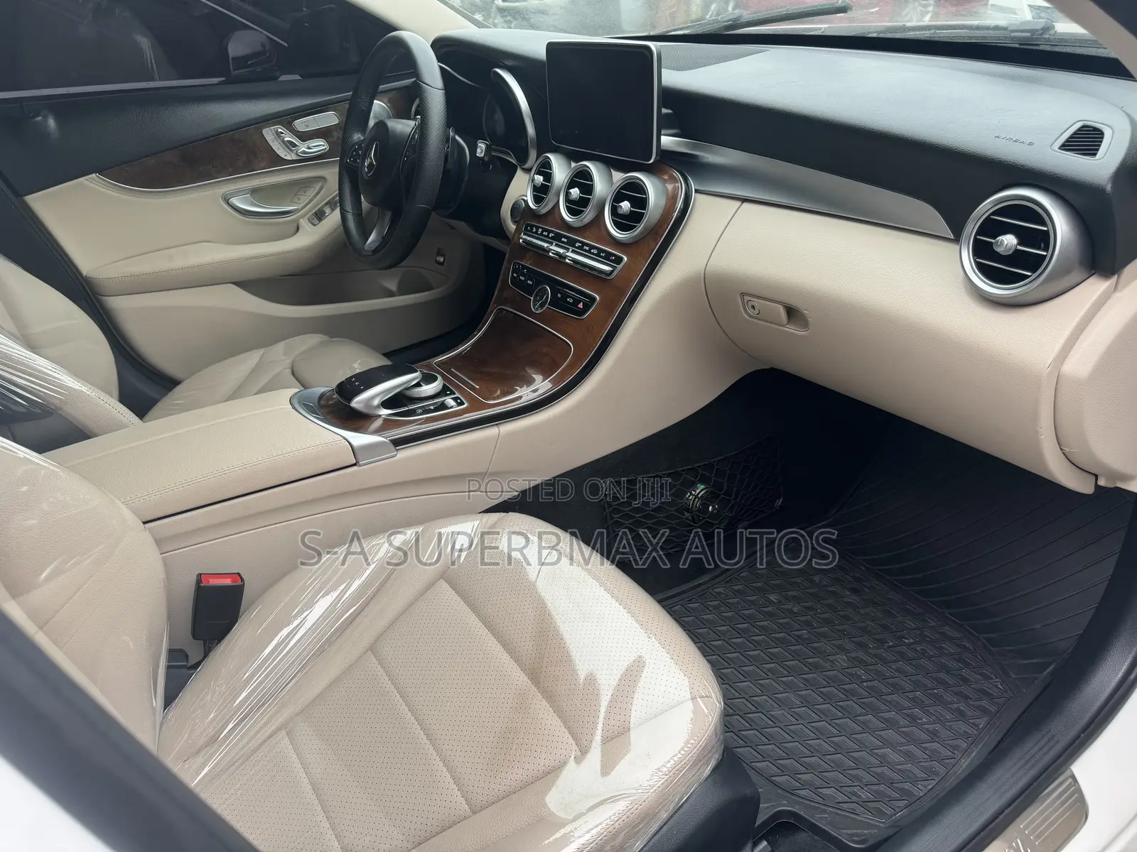 Mercedes-Benz C300 2016 White