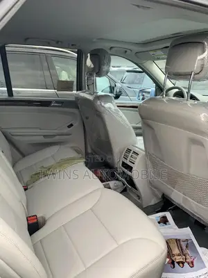Mercedes-Benz M Class ML 350 4Matic 2011 Blue