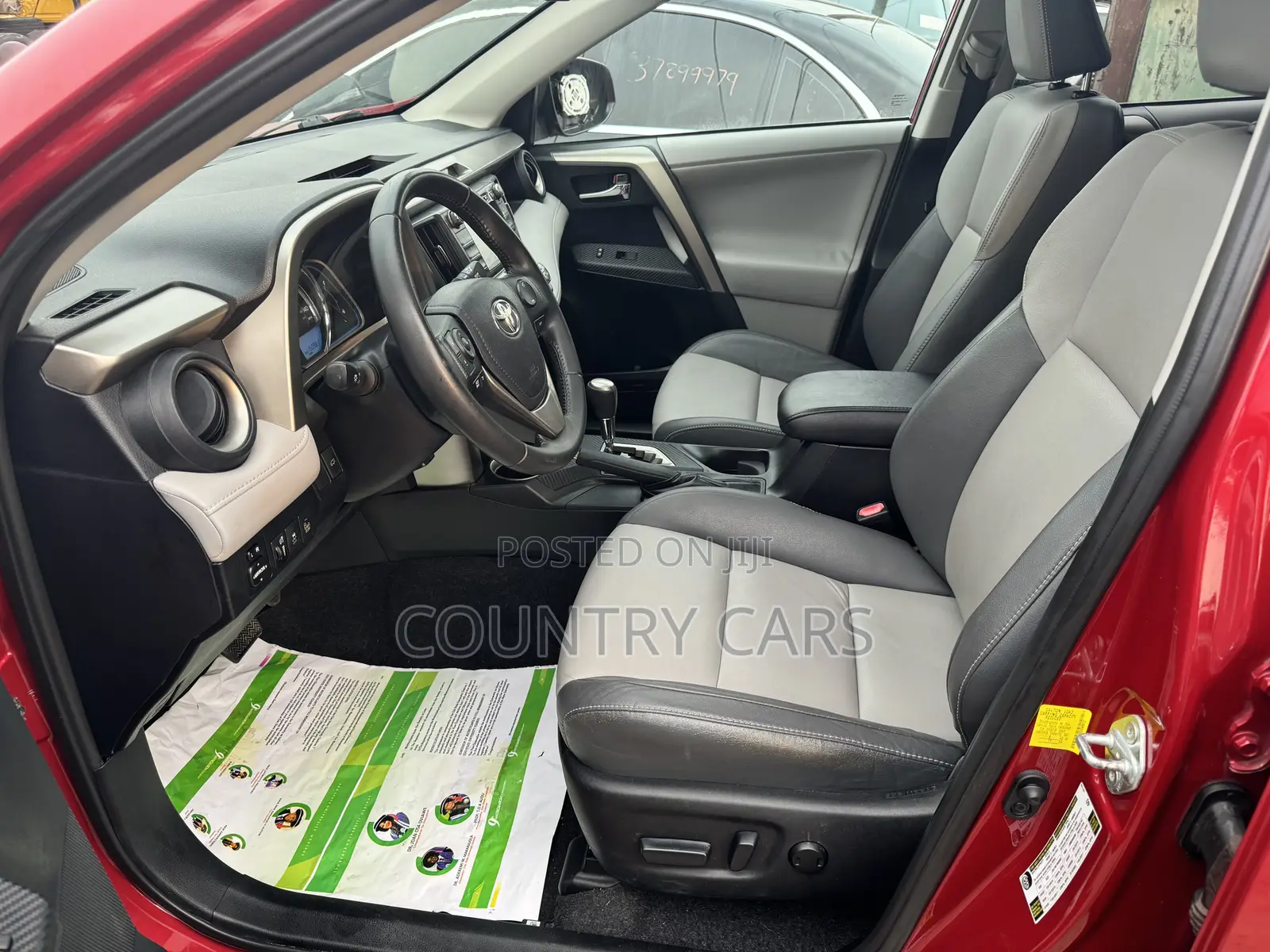 Toyota RAV4 2014 Red