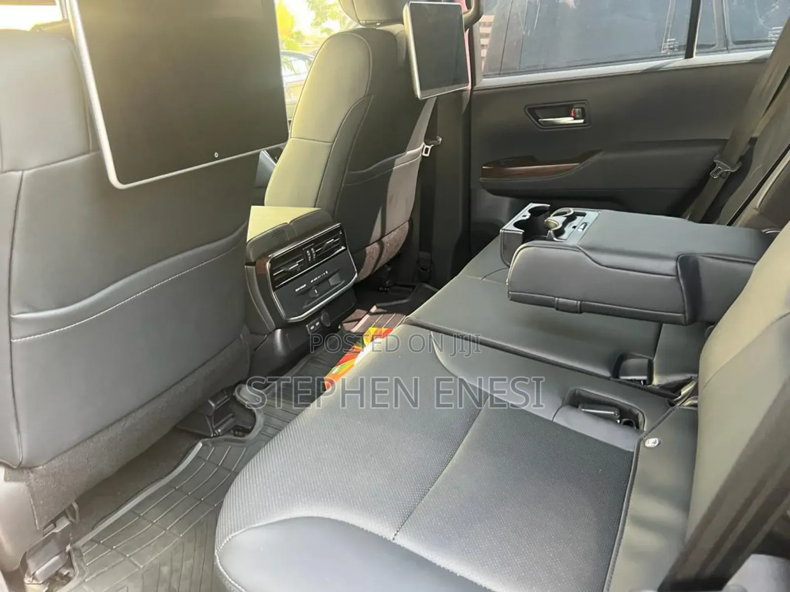 Luxury Car Hire Services