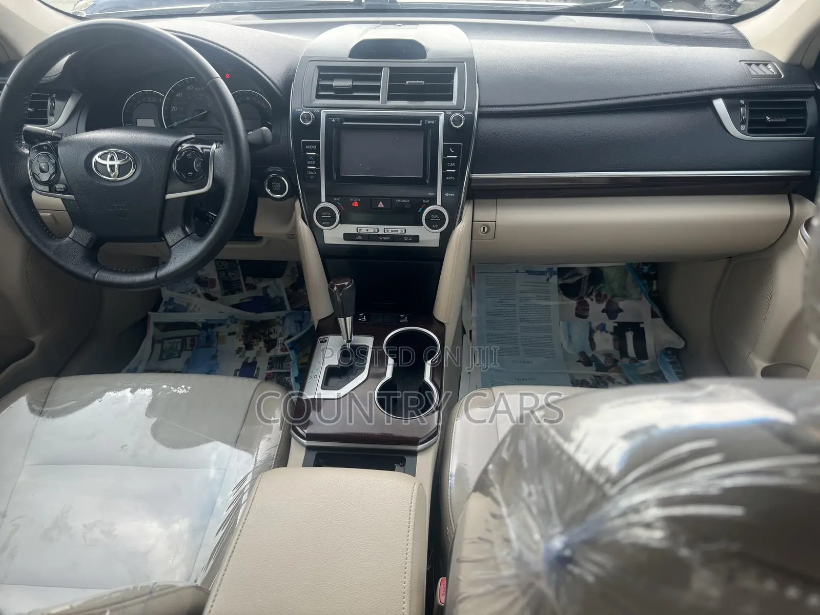 Toyota Camry 2013 Off white