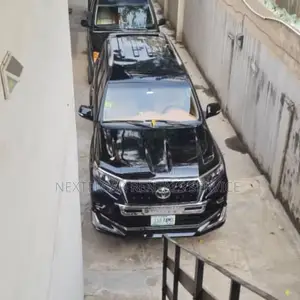 Rent Executive Prado Jeep