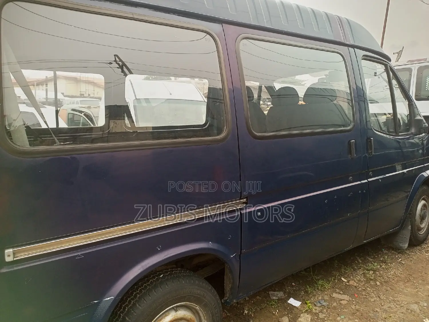 Ford Transit 2000 Blue
