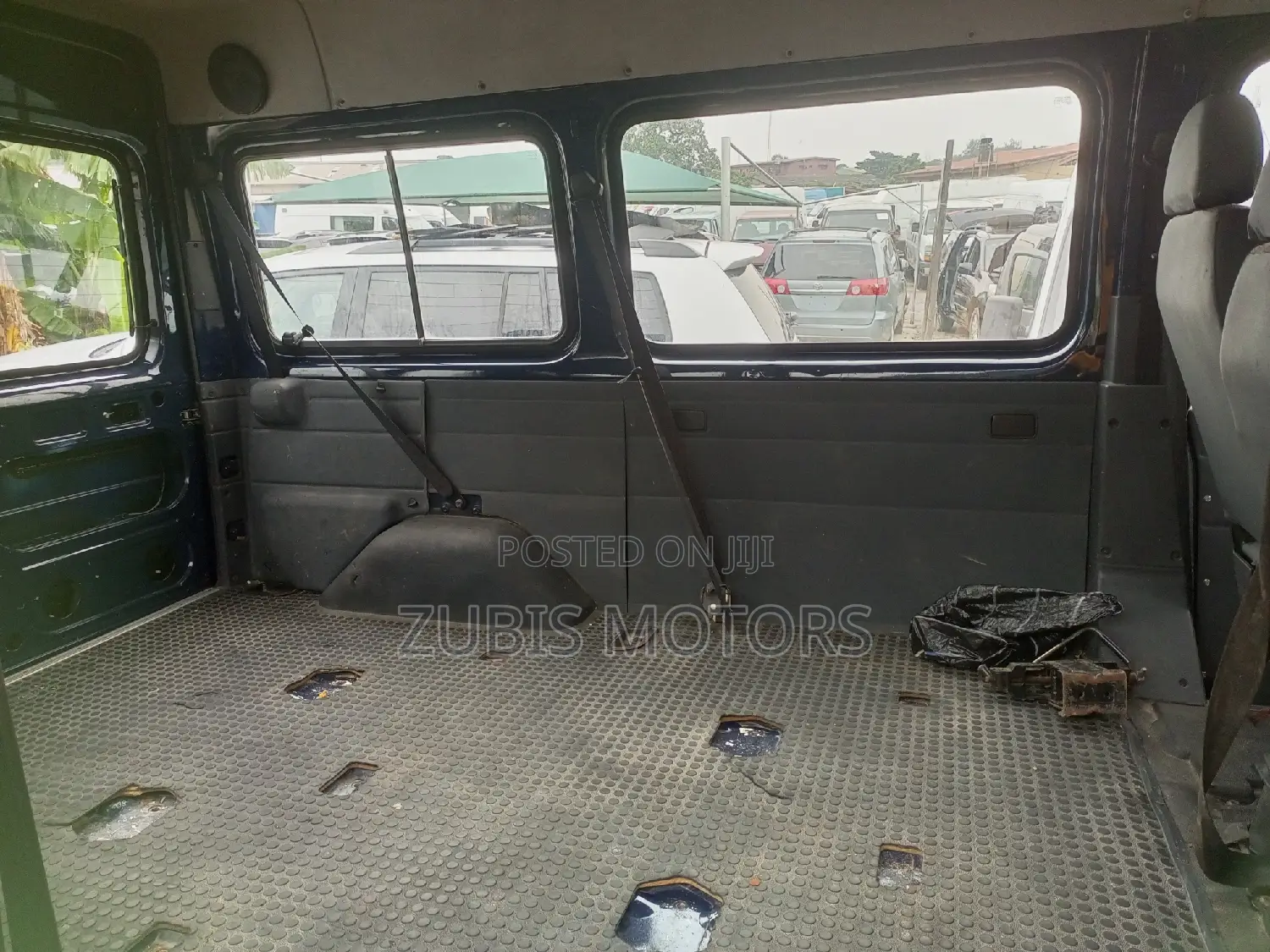 Ford Transit 2000 Blue