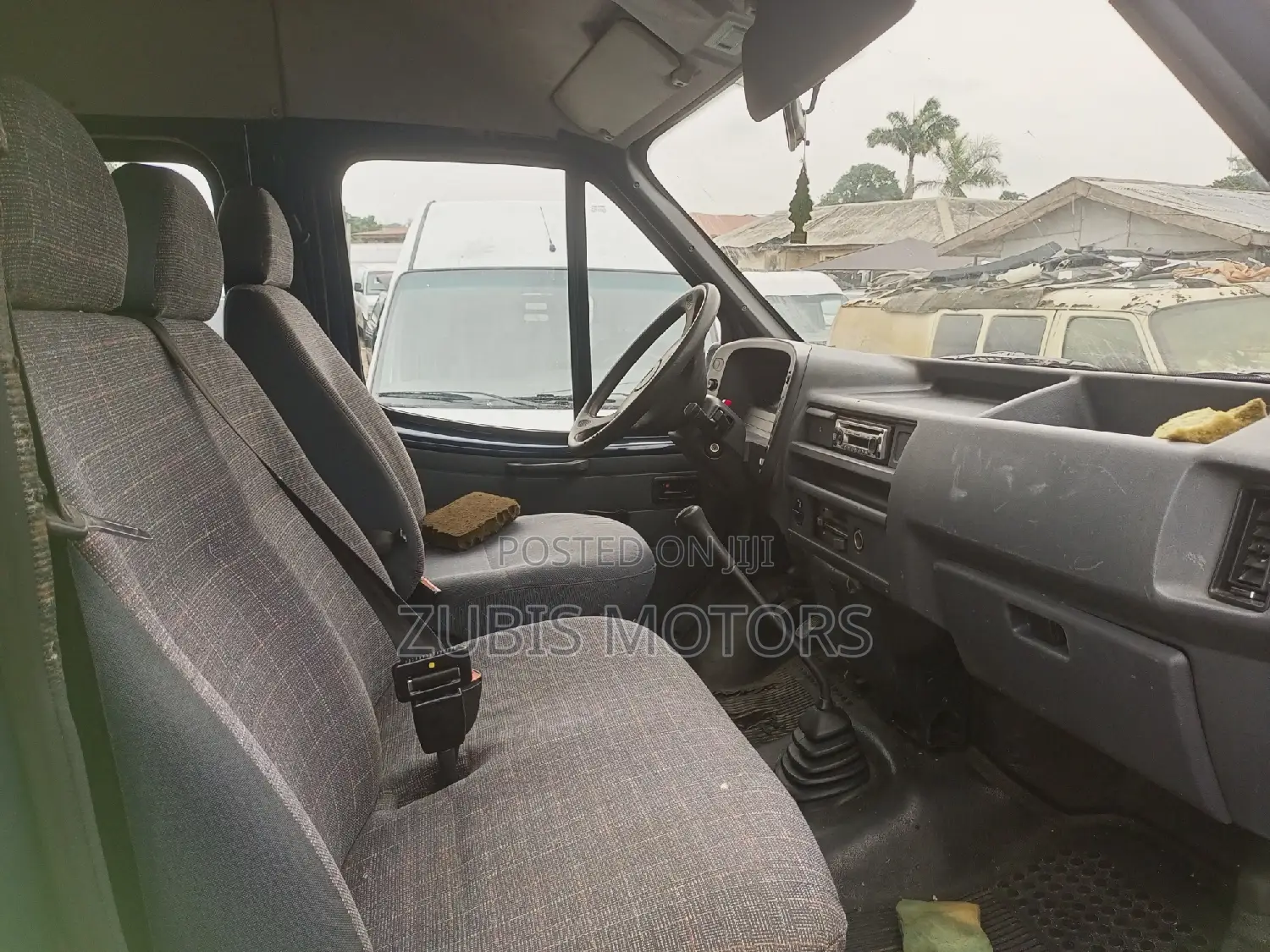 Ford Transit 2000 Blue