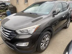 Hyundai Santa Fe Sport 2.0T 2013 Gray