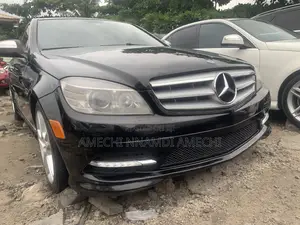 Mercedes-Benz C300 2009 Black