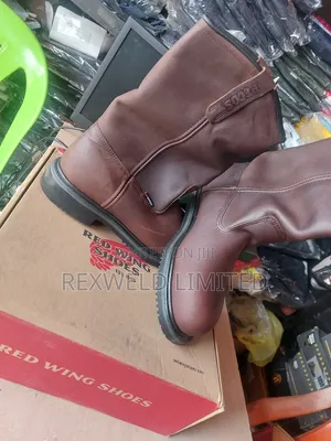 Red Wing 8241 Pecos Pull-on Safety Boot