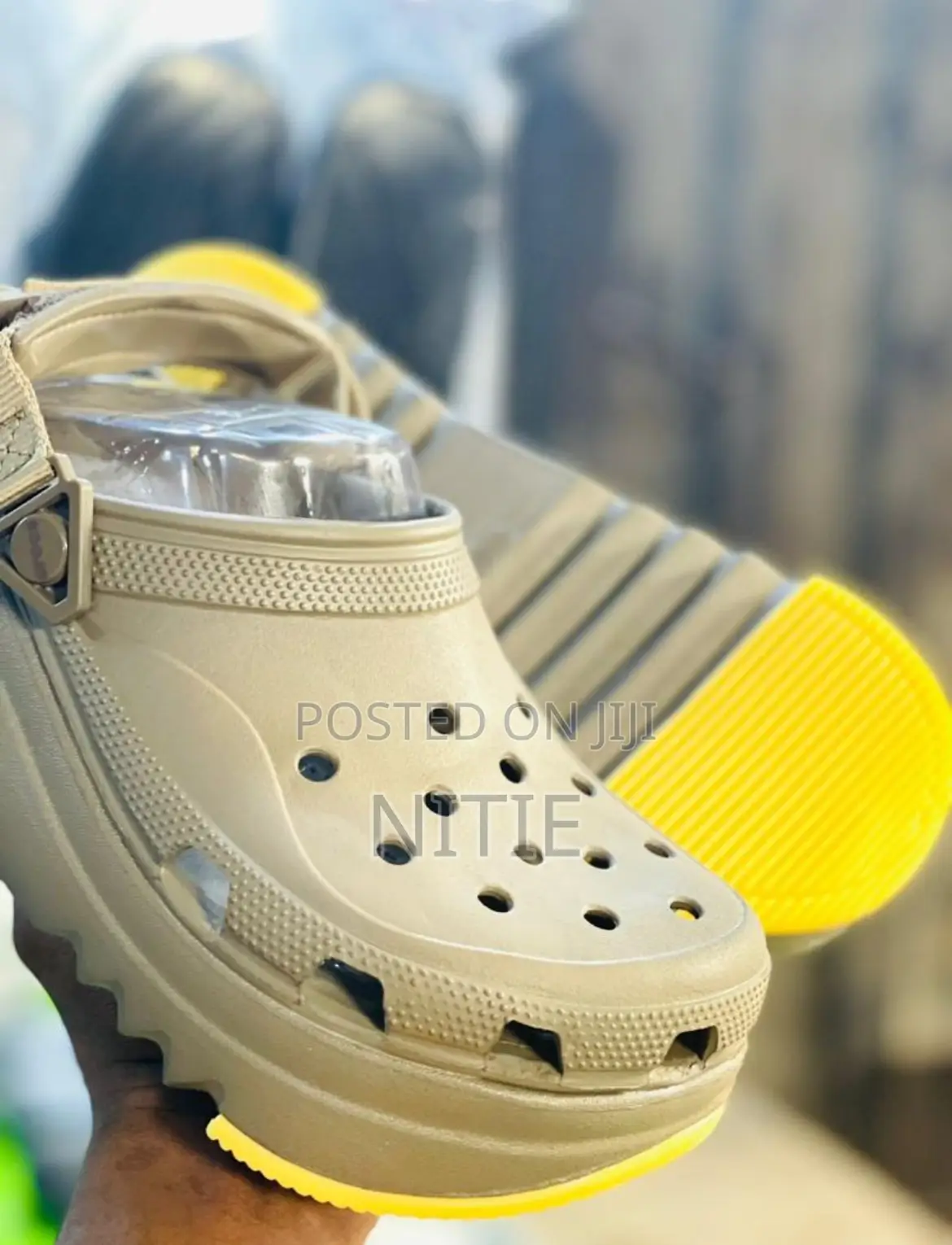Crocs Hikers Xscape Clogs