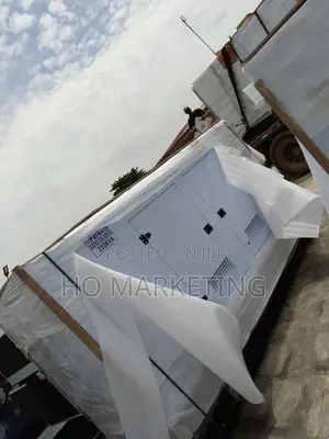 Convenient 250kva Perkins Soundproof Generator