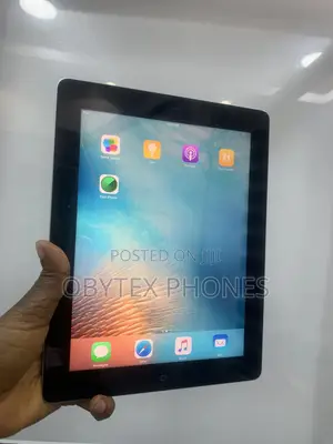 Apple iPad 3 Wi-Fi 16 GB Gray