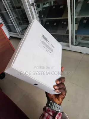 Apple iPad Pro 12.9 (2021) 128 GB Gray
