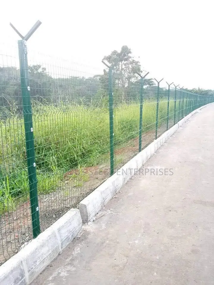 2x4 Wire Mesh Wider Hole