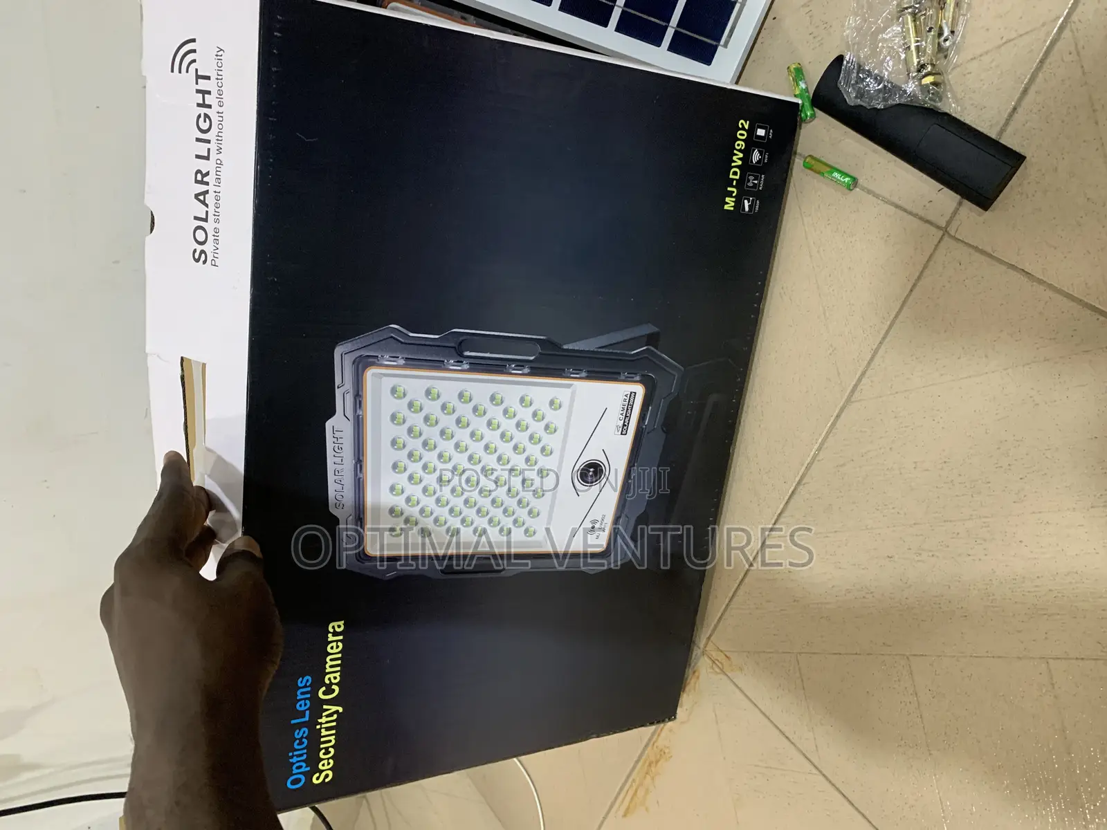 200w 2 in 1 Solar Street Light With CCTV