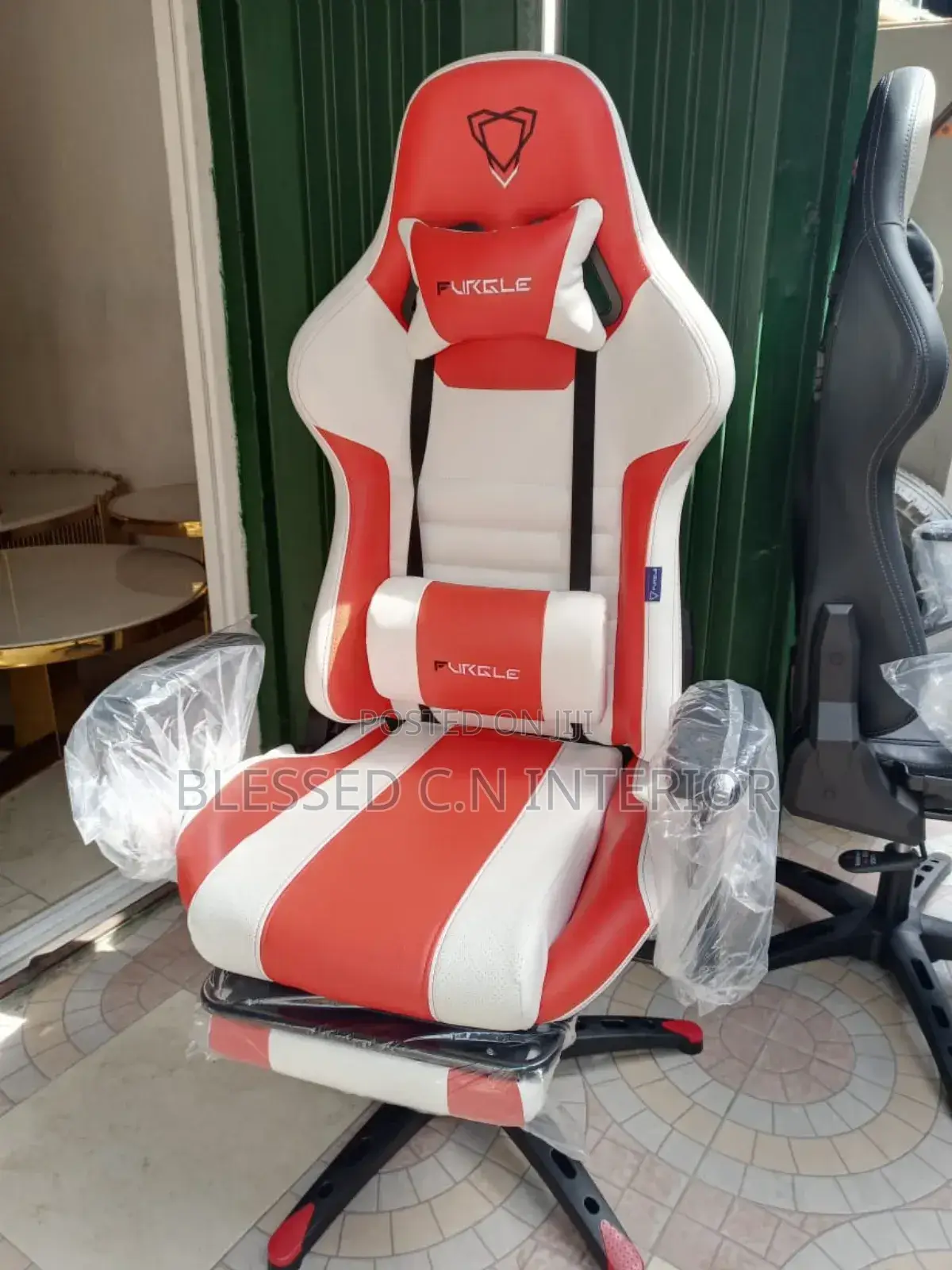 Classic Game Chair