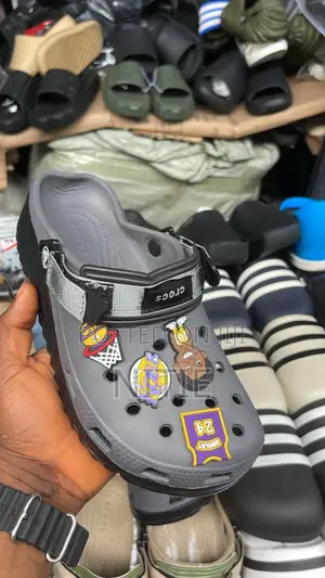 Crocs Classic Clogs