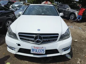 Mercedes-Benz C300 2014 White