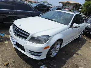 Mercedes-Benz C300 2014 White