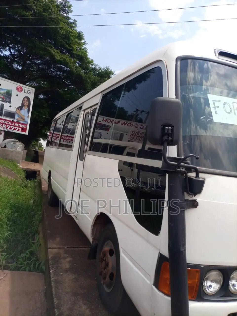Toyota Coaster 2013 White