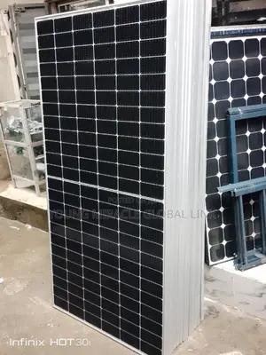 600W / 144cells Trina Solar Panel