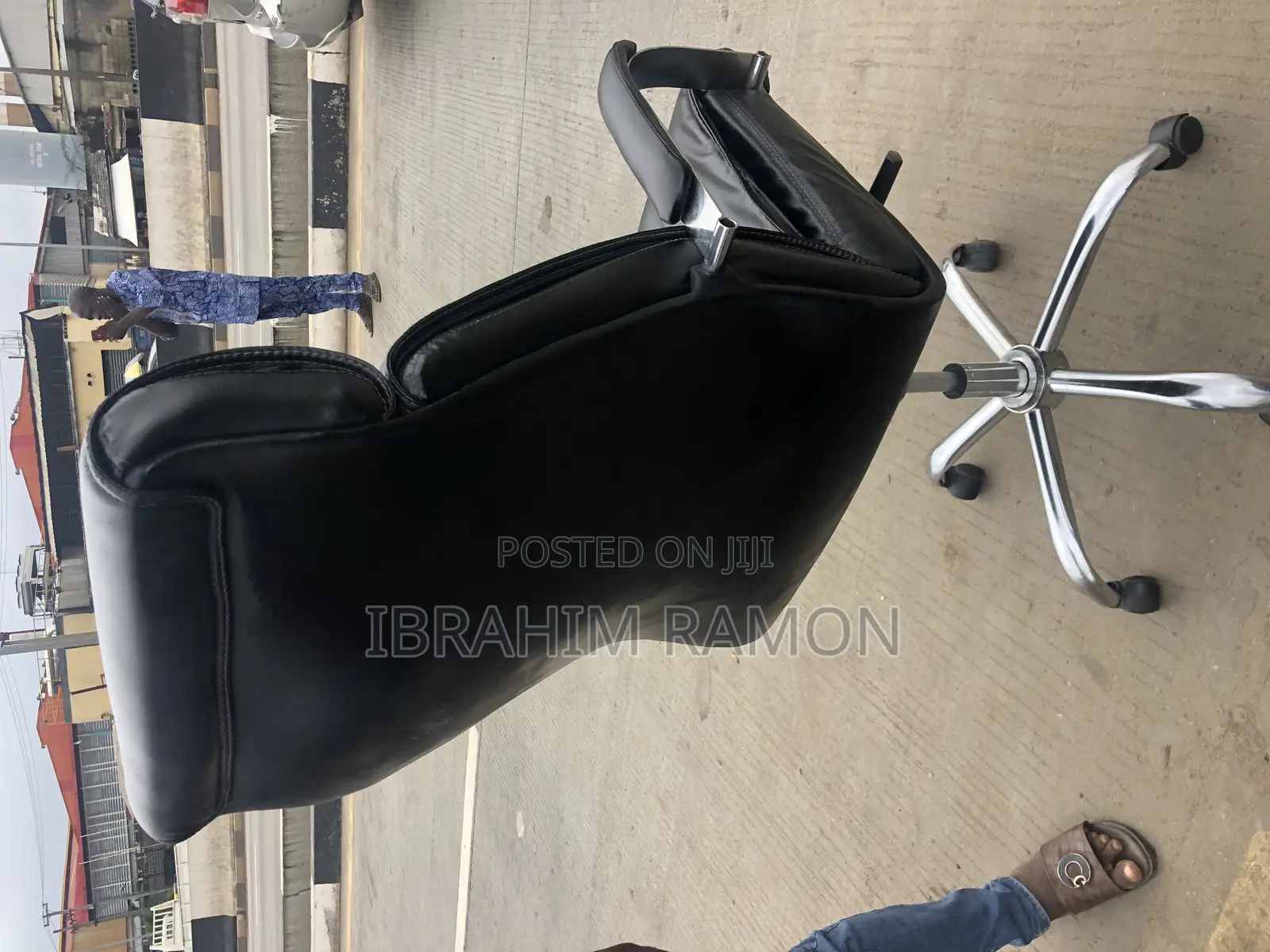 Executive Office Chair