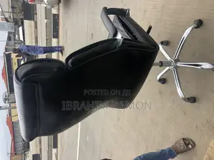 Executive Office Chair