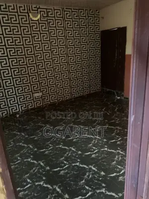2bdrm Apartment in Peanut Road, Benin City for rent